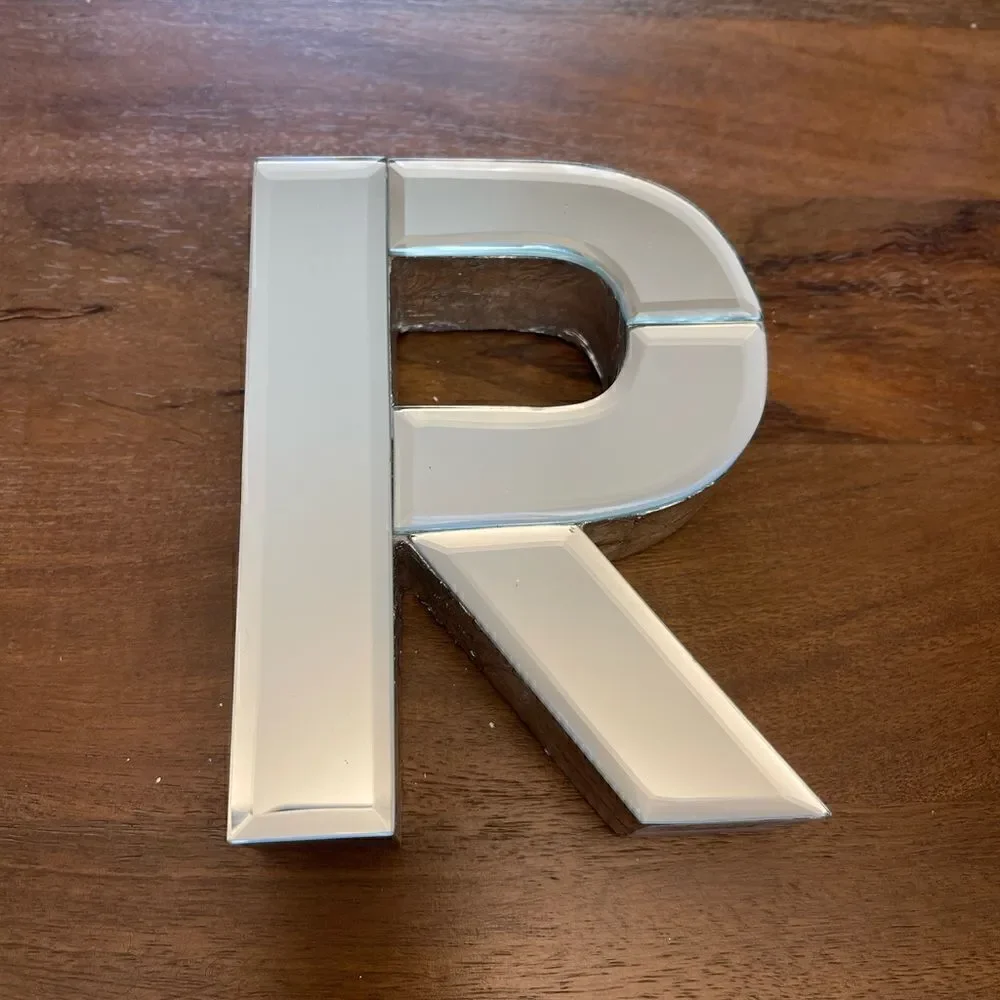 Pier 1 Silver Mirrored Letter 'R'